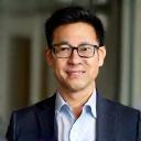 陈先生的专业肖像，面带自信。